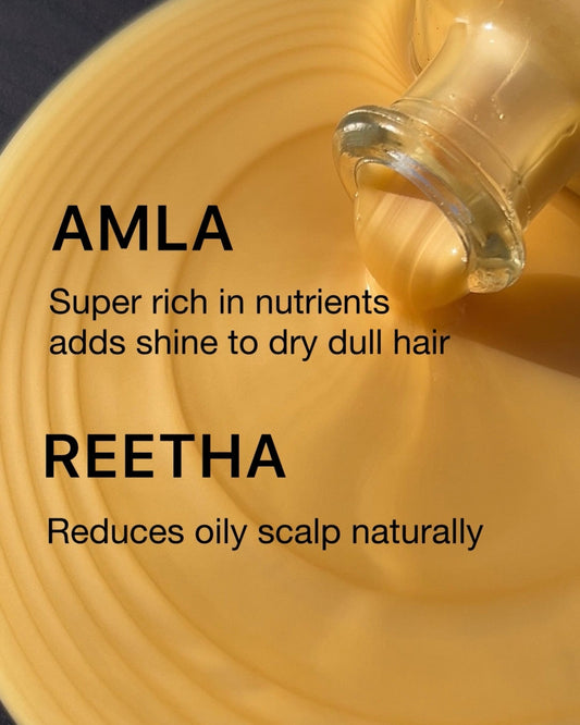 Shamalki shampoo with reetha and shikakai